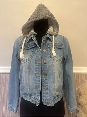 Between Us Hooded Denim Jacket Small Gray Knit Hood Light Wash 100% Cotton